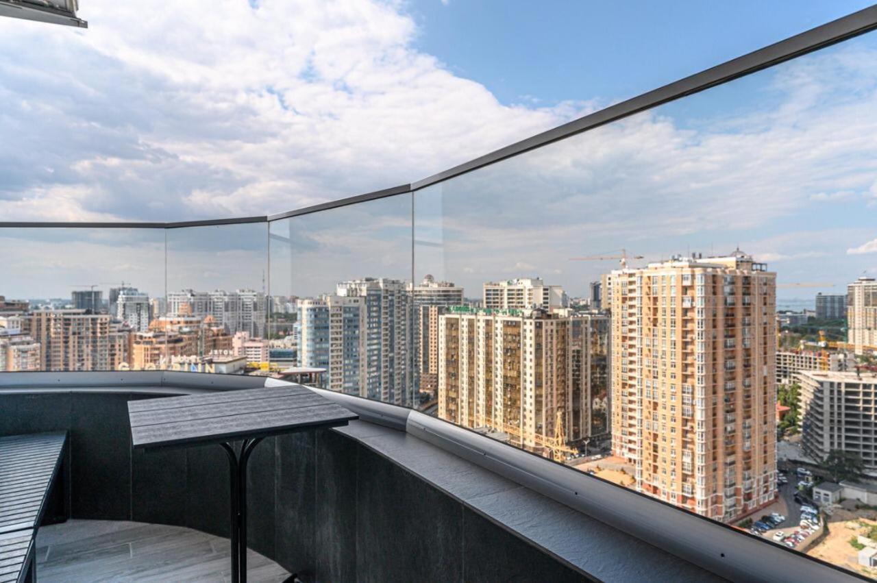 Party Luxury 3Br Sea View Apartment In Arcadia Odesa Exterior photo